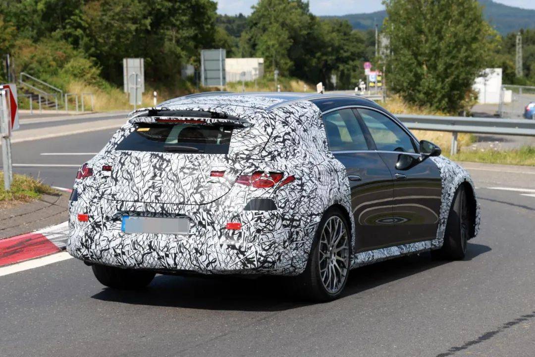 最新法拉利亮相,最小艾尼氪曝光