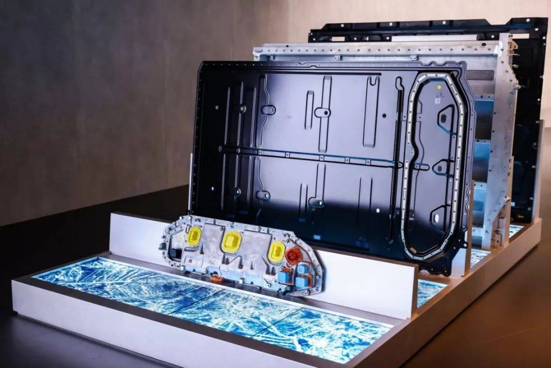 全新“融合直售”模式助推Q6L e-tron上市,一汽奧迪放大招啦!