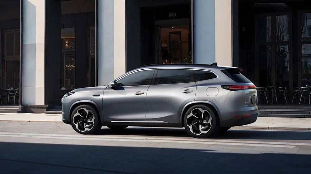 軸距2米8,算力強大,又一款實力派中型SUV將發布