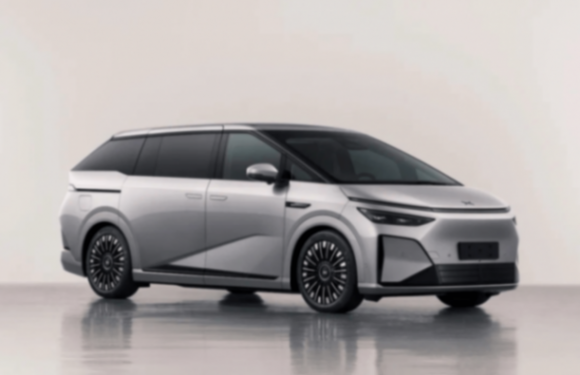 營收翻倍,交付破十萬,小鵬汽車Q2創歷史新高