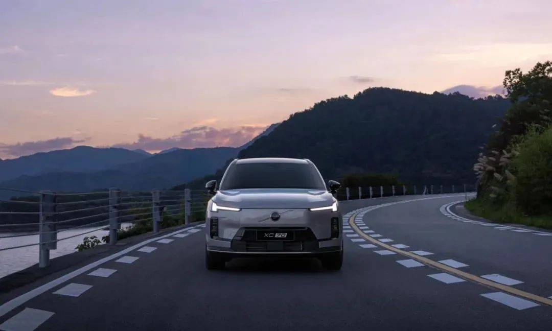 沃爾沃,填補(bǔ)了“豪華電混”的空白