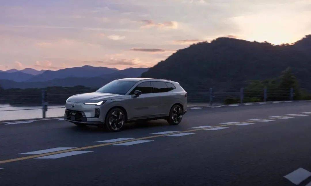 沃爾沃,填補(bǔ)了“豪華電混”的空白