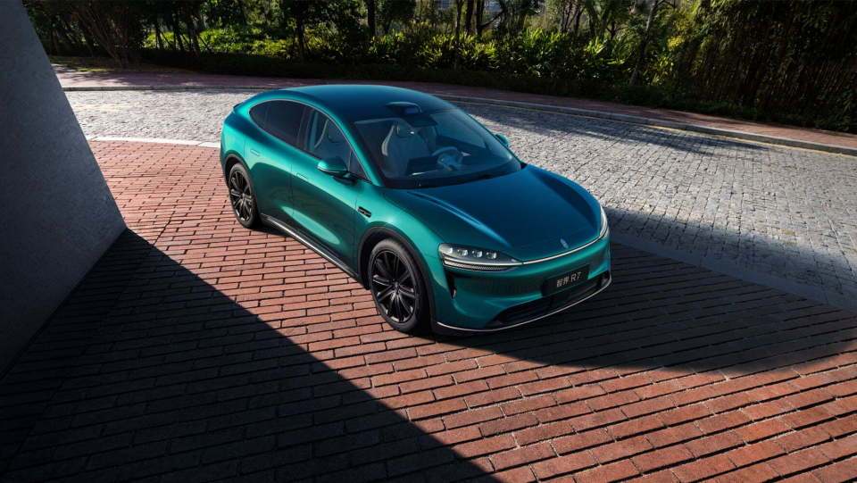 鴻蒙智行秋季新品上市 華為DriveONE電機成核心亮點