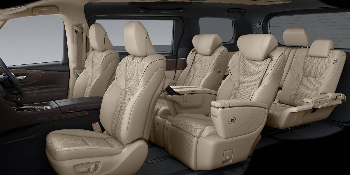 豐田埃爾法價格崩盤!加價不到3萬就能提車?經銷商快虧麻了