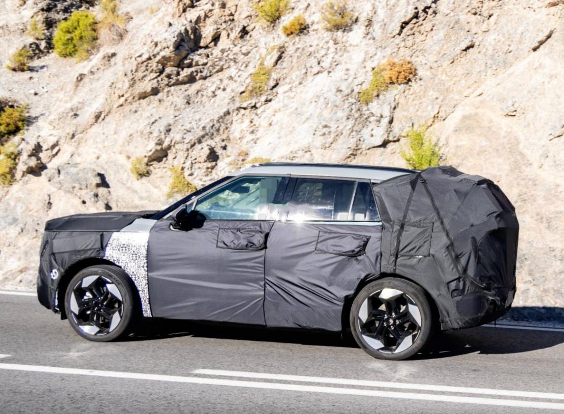 全新方盒子造型 采用混動與插混動力 現代新一代途勝諜照曝光