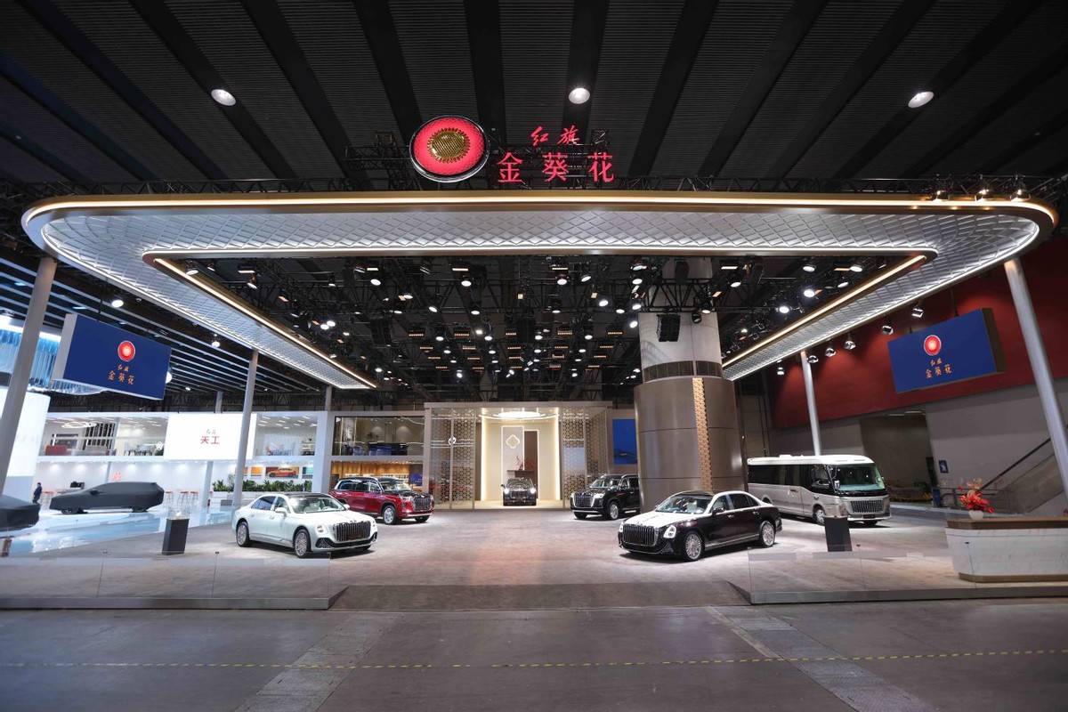 紅旗金葵花國賓車隊亮相廣州車展,國車變身東方豪華