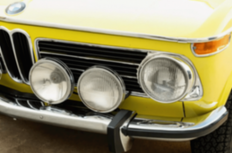 換上特斯拉電機的寶馬2002,快了不止一點點