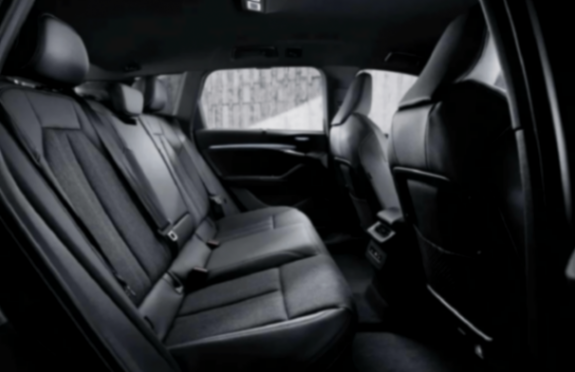 賽道基因的電氣化淬煉,一汽奧迪Q6L e-tron打造豪華純電出行新體驗(yàn)